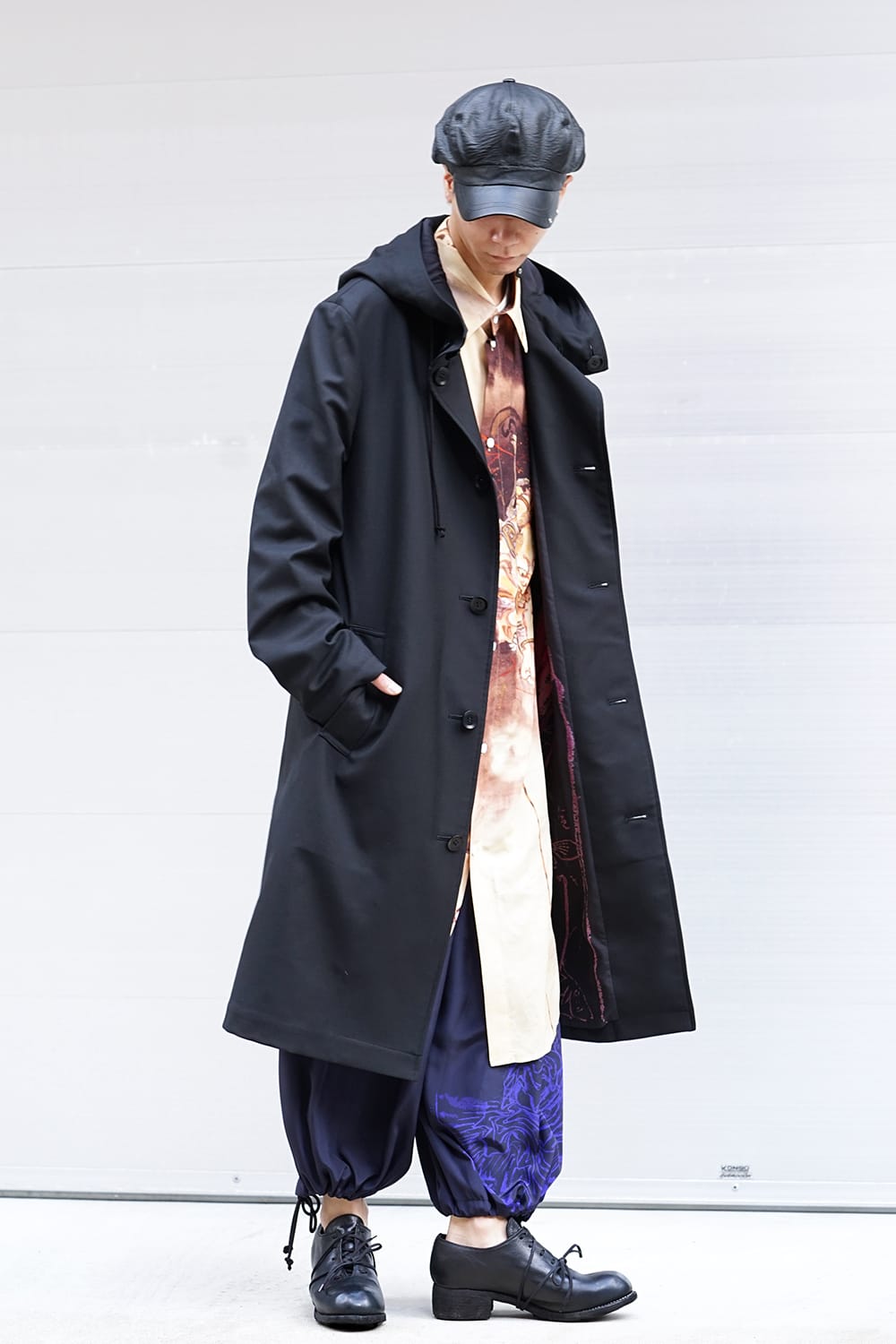 『惺々暁斎下絵帖』より文読む美人 Coat