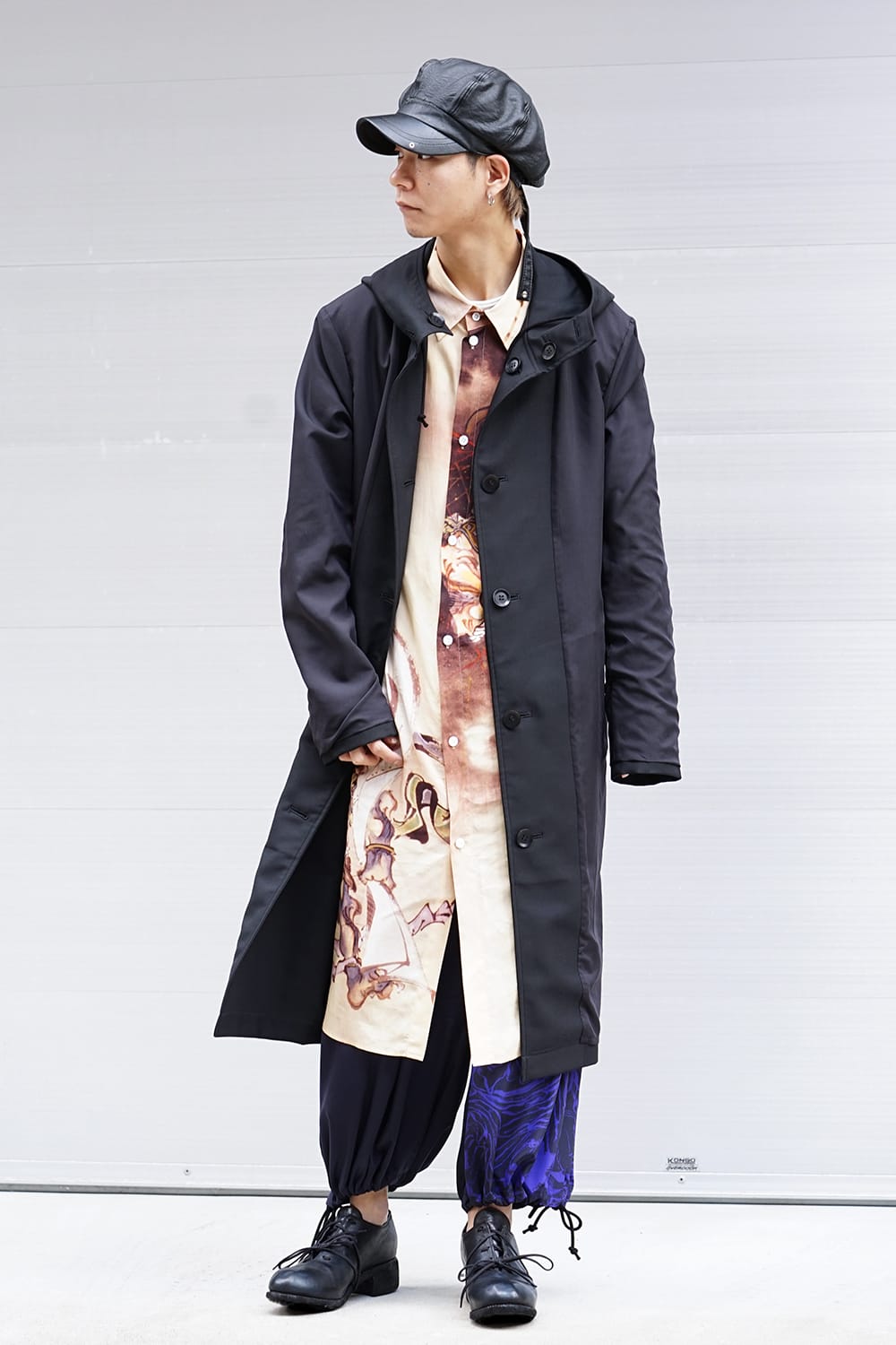『惺々暁斎下絵帖』より文読む美人 Coat