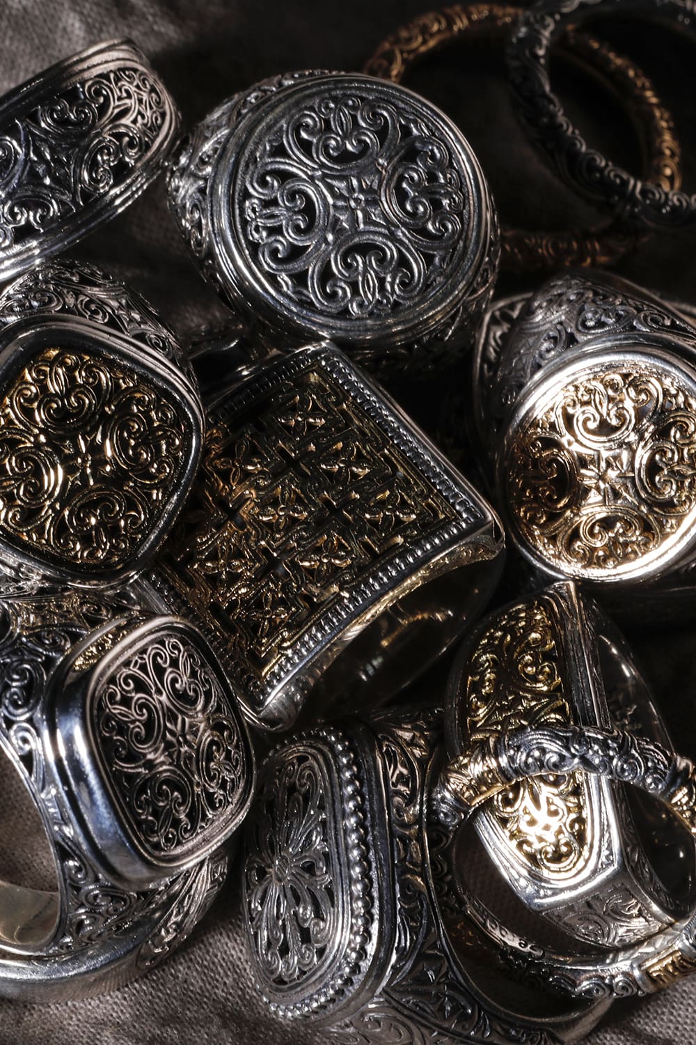 GR13 - Mediterranean Round Shape Ring