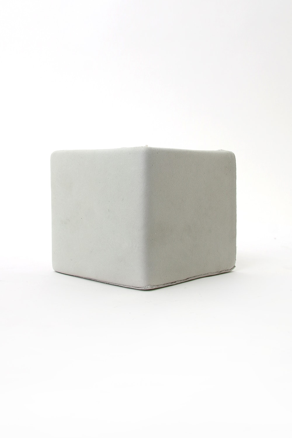 T.A.S FRAGRANCE CANDLE / BYAKUDAN (WHITE)