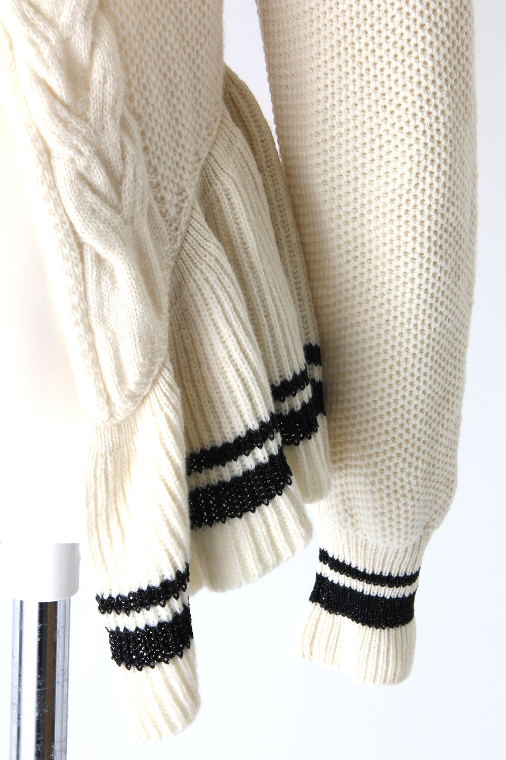 Ruffle Lace Up Knit - 17FK02