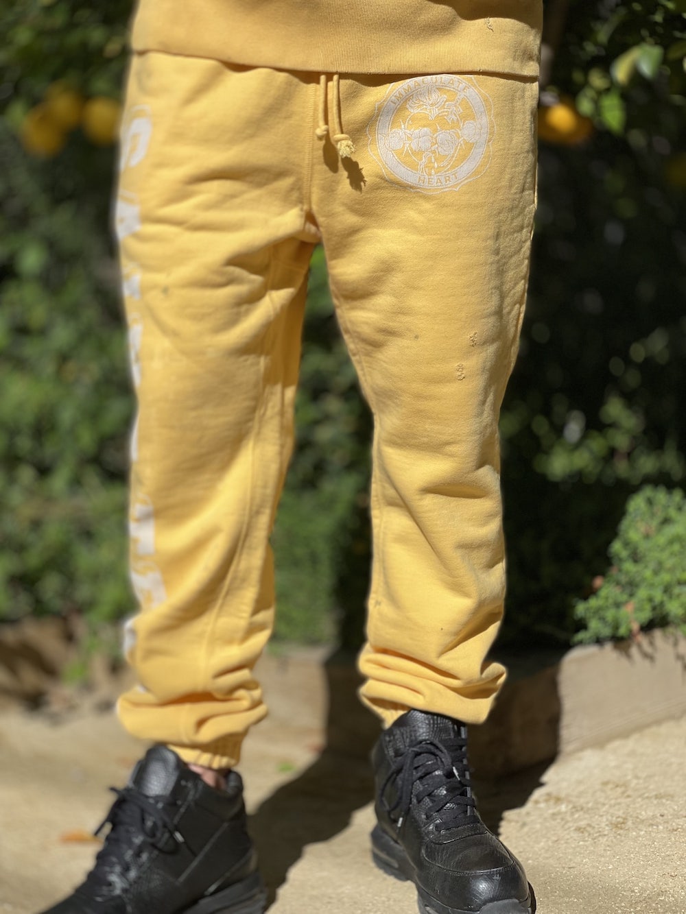 ©SAINT M×××××× × DENIM TEARS "SAINT TEARS" Sweat pants