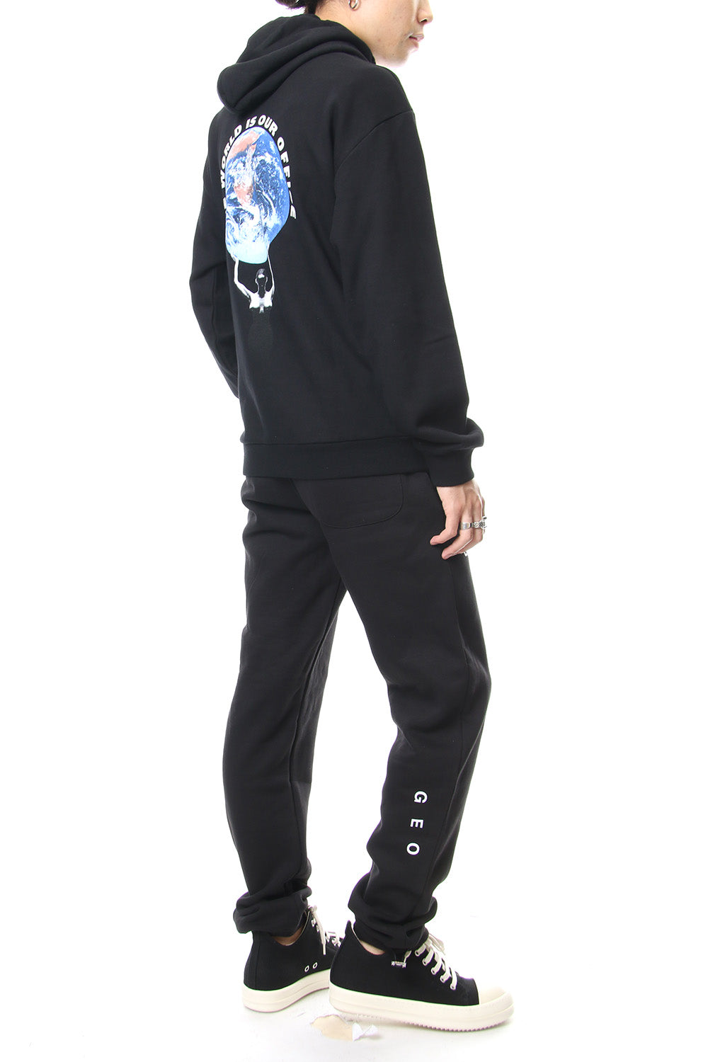 GEO Essential Sweat Pants