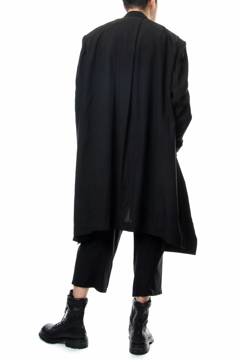 LOZENGE COLLAR CHESTERFIELD COAT