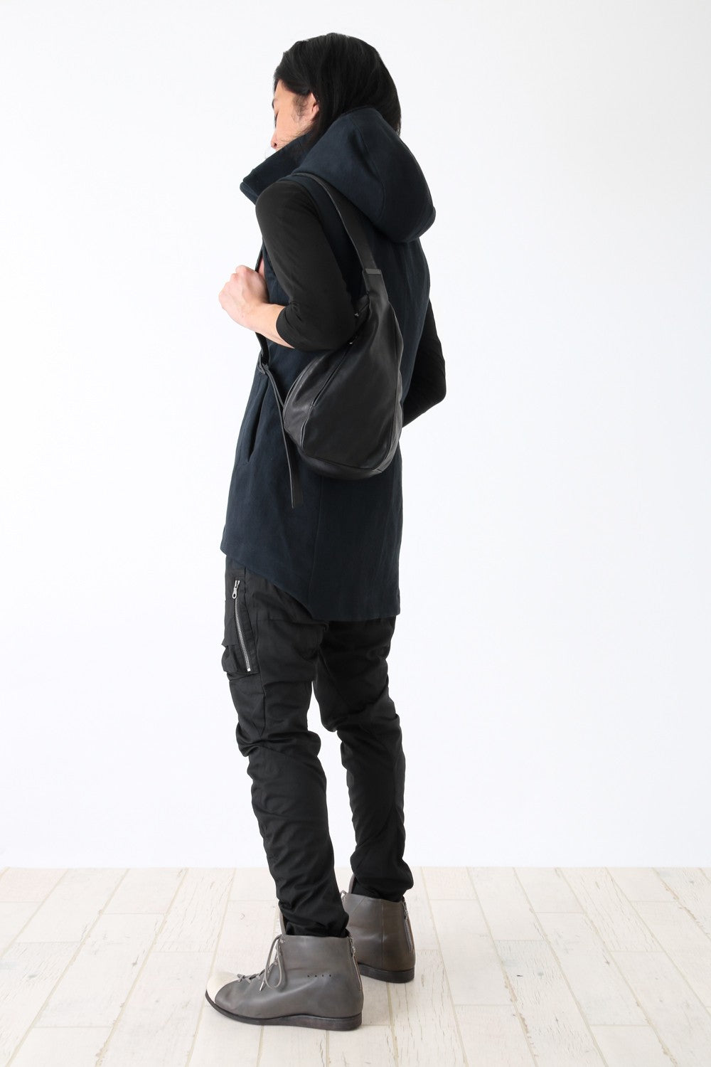 Japanese Horse Leather Shoulder Bag (Left)