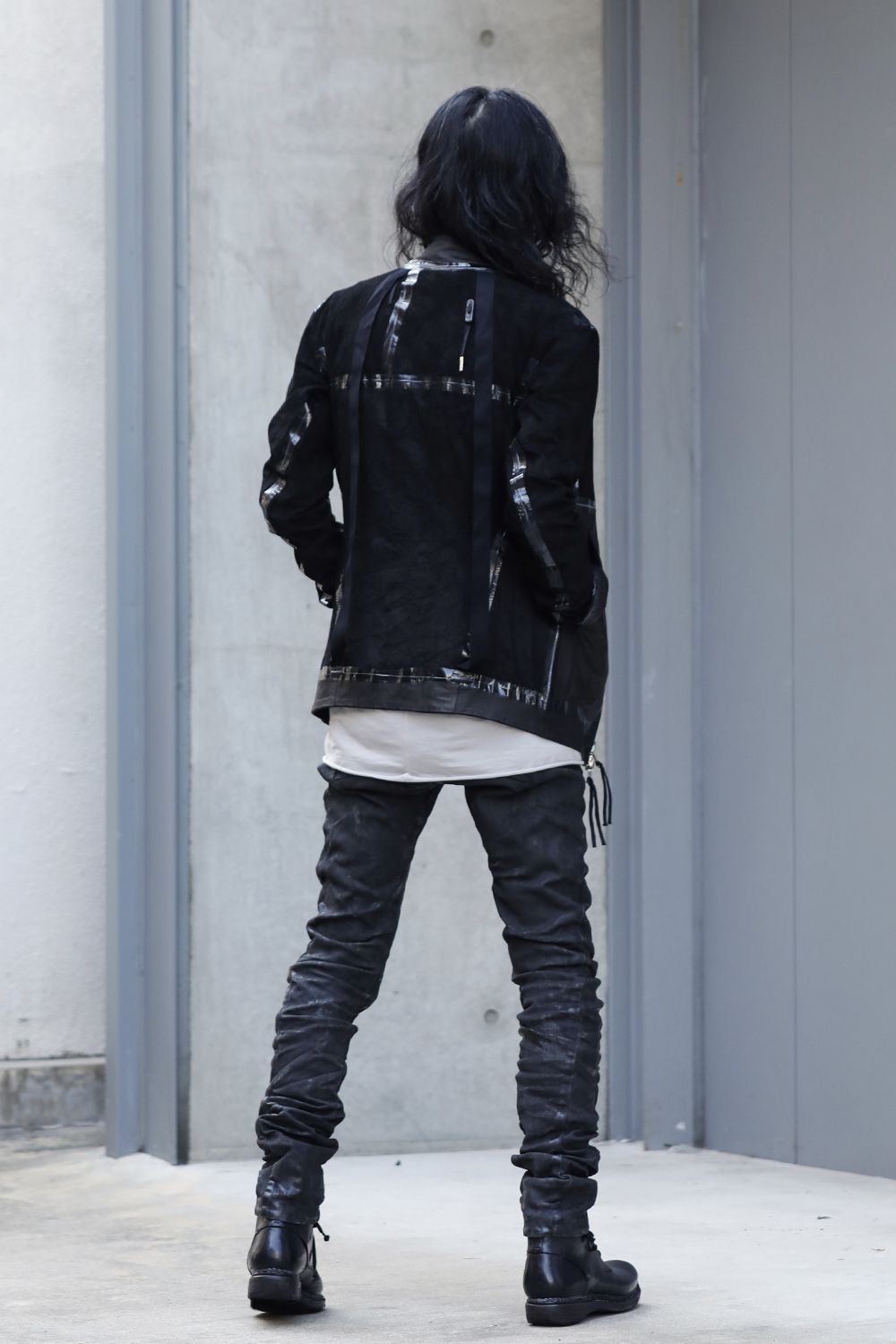 J1 - FMM20009 - Black