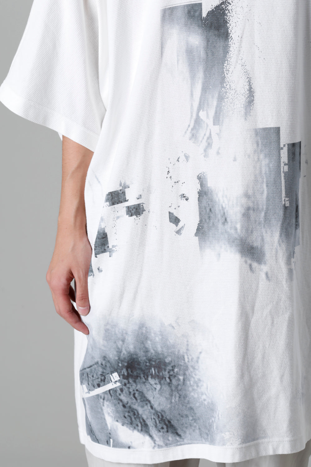 ‘DUSK’ Oversized Kite Short sleeve T-shirts