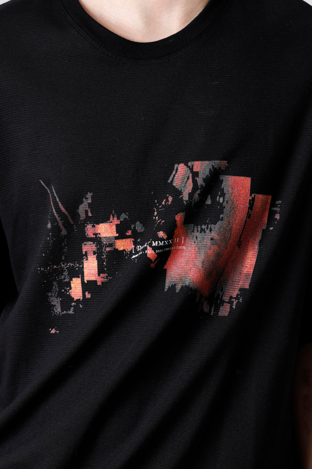 ‘DUSK’ Twist Tuck Short sleeve T-shirts