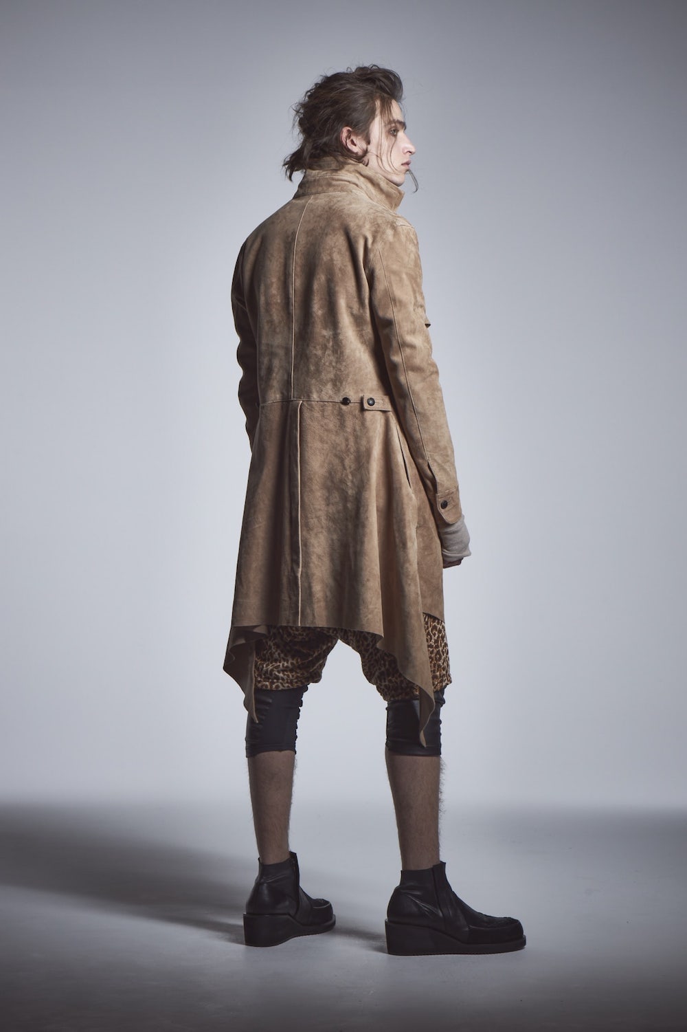 Frill Leather Long Shirts Beige