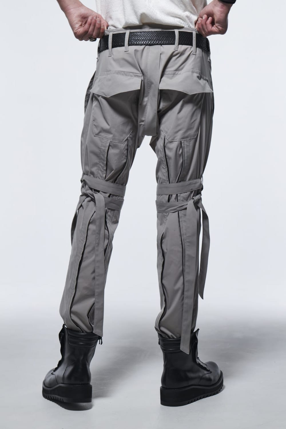 Zipp Bondage Pants Gray Beige