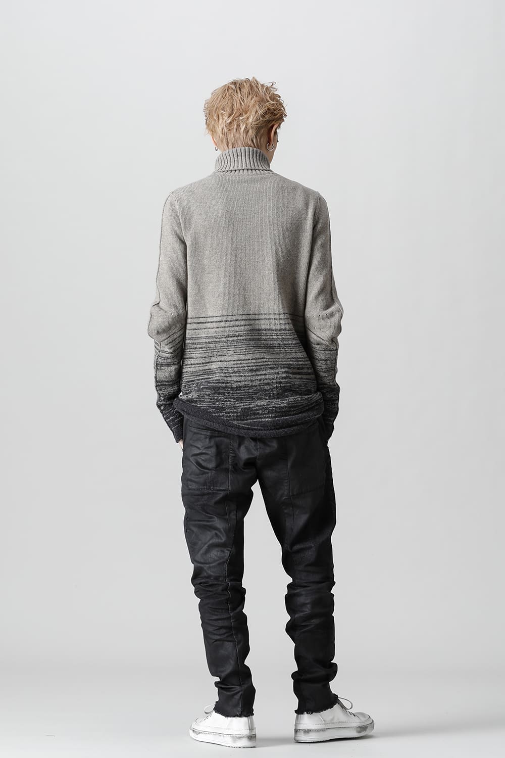 KNITTED FRONT PANEL HIGHNECK