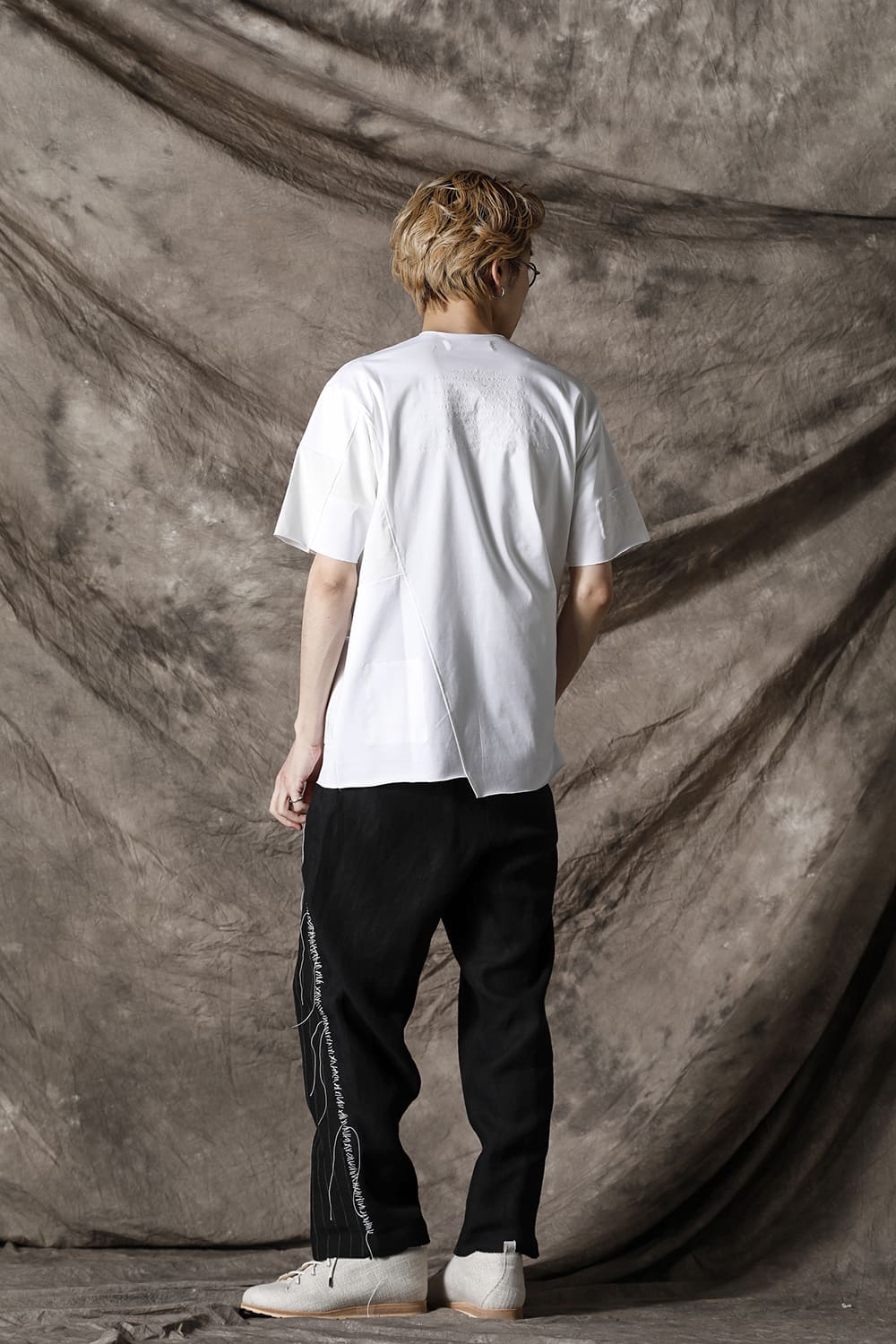 Hand Stitch Side Pocket T-shirts