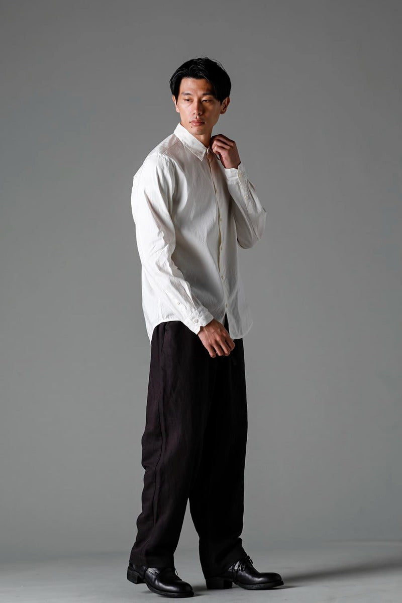 レギュラーカラーシャツ