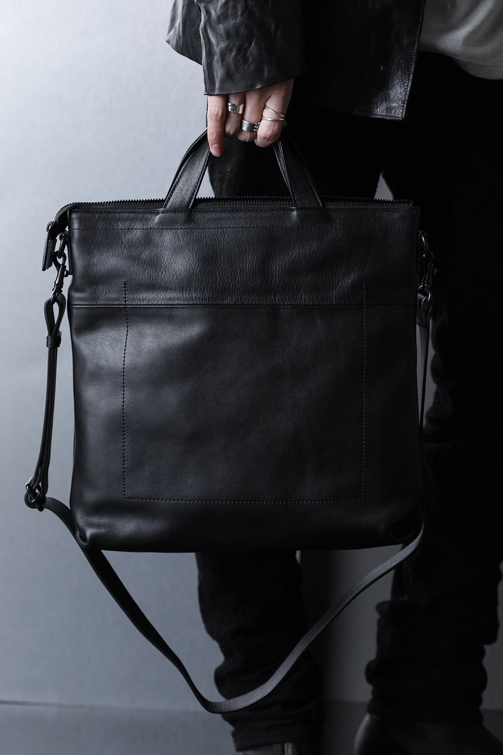 Leather shoulder bag 'grande poche' KS