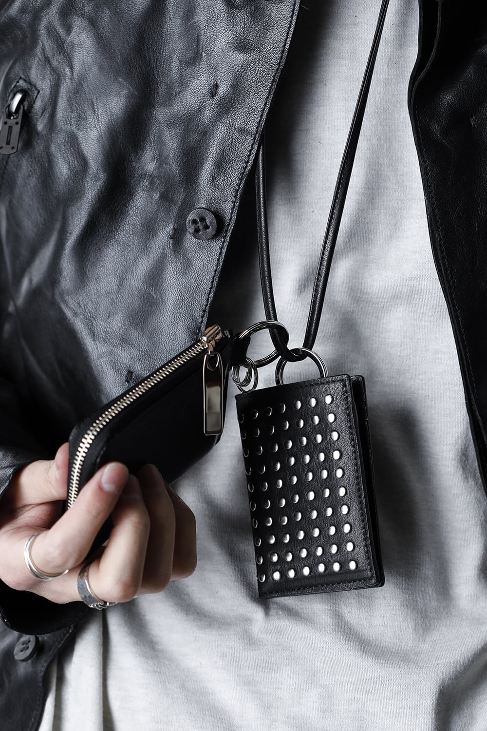 レザー ウォレット & カードケース エンプティ ハンデッド オールスタッズ