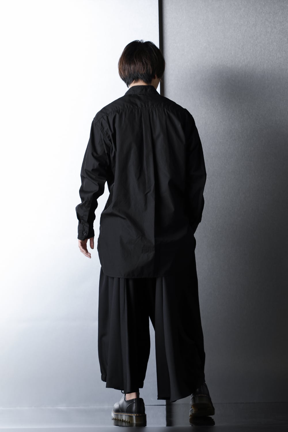 Patch Chest Chain stitch Broad shirt Black