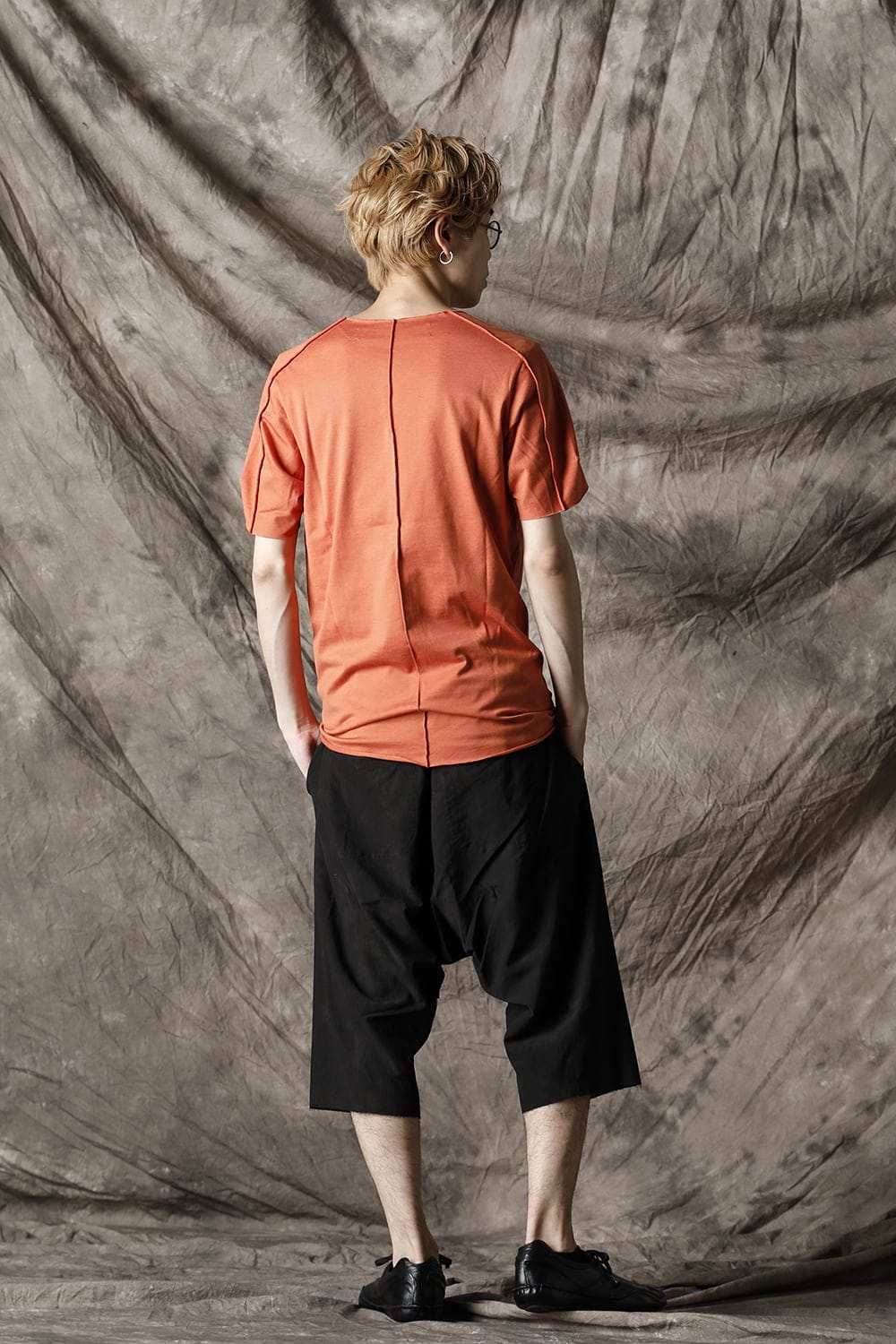 UNISEX WOVEN TUCK DARTS S/S T-SHIRT Physalis Orange