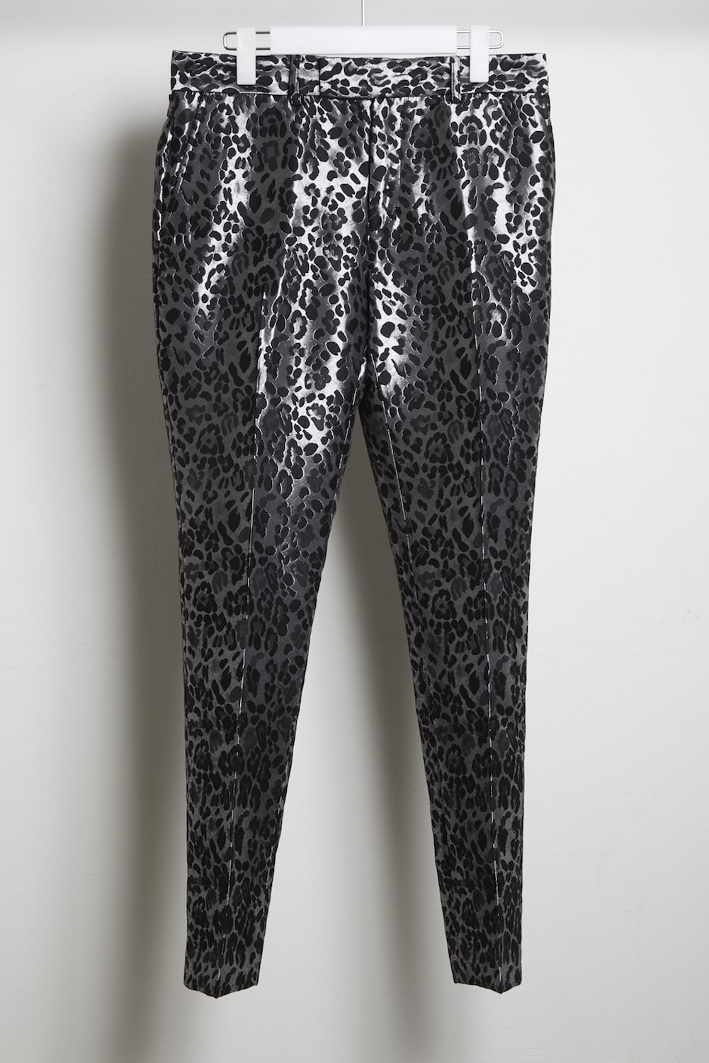 Leopard jacquard slacks Silver × Black