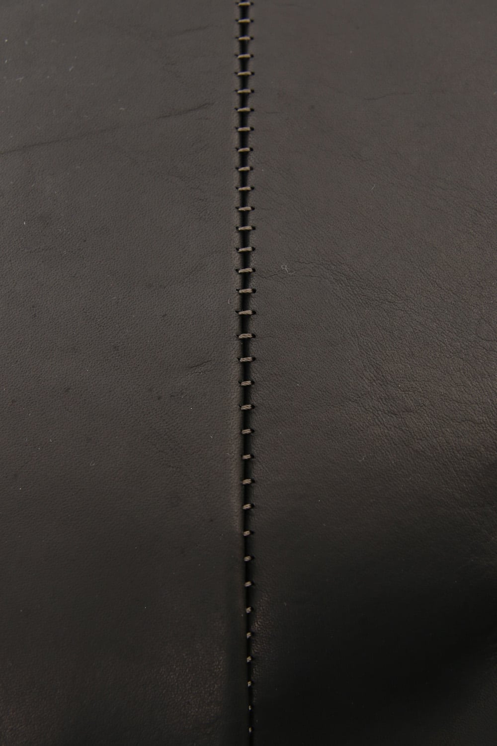 Cussion S R+058 - black