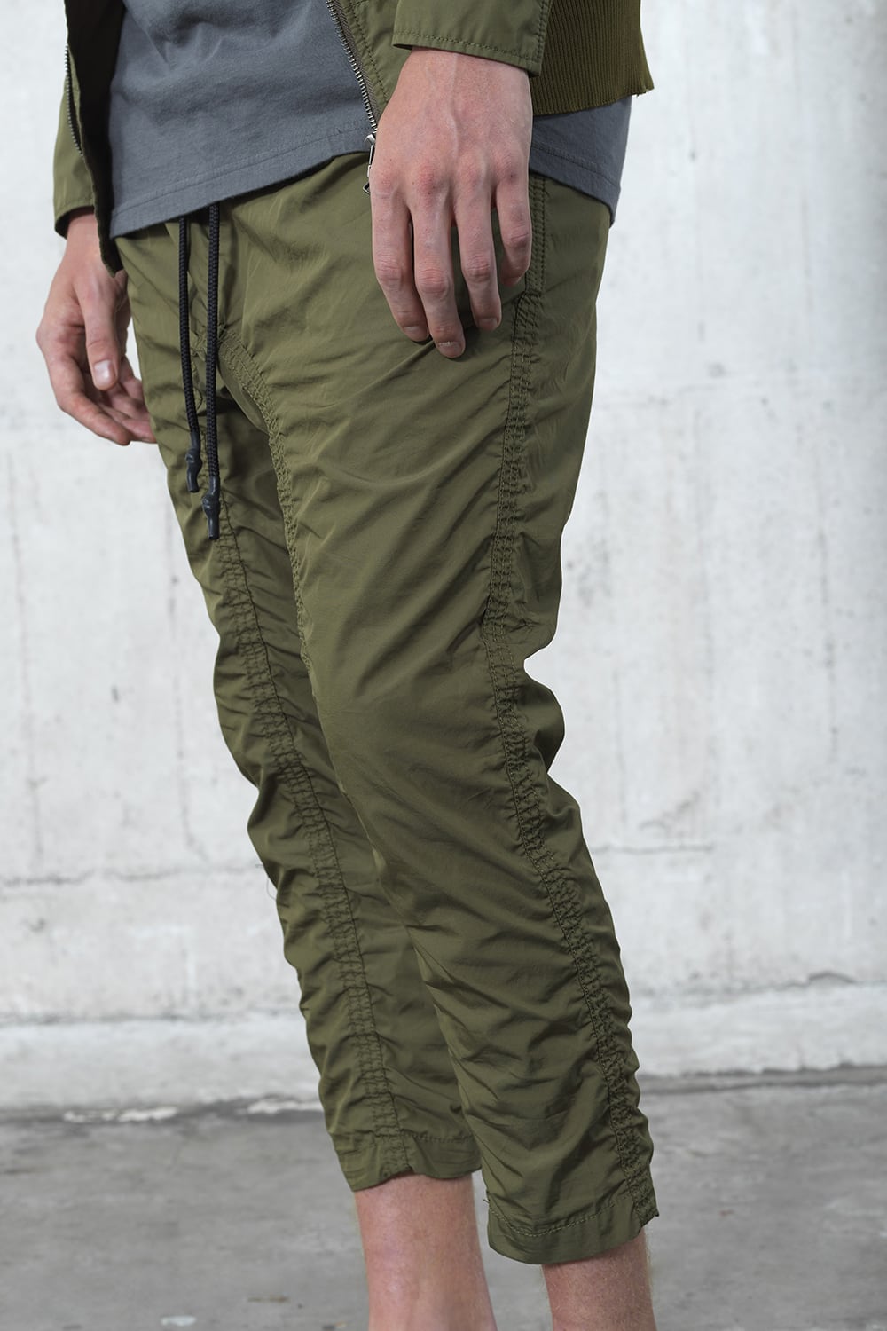 Cropped easy Pants Olive