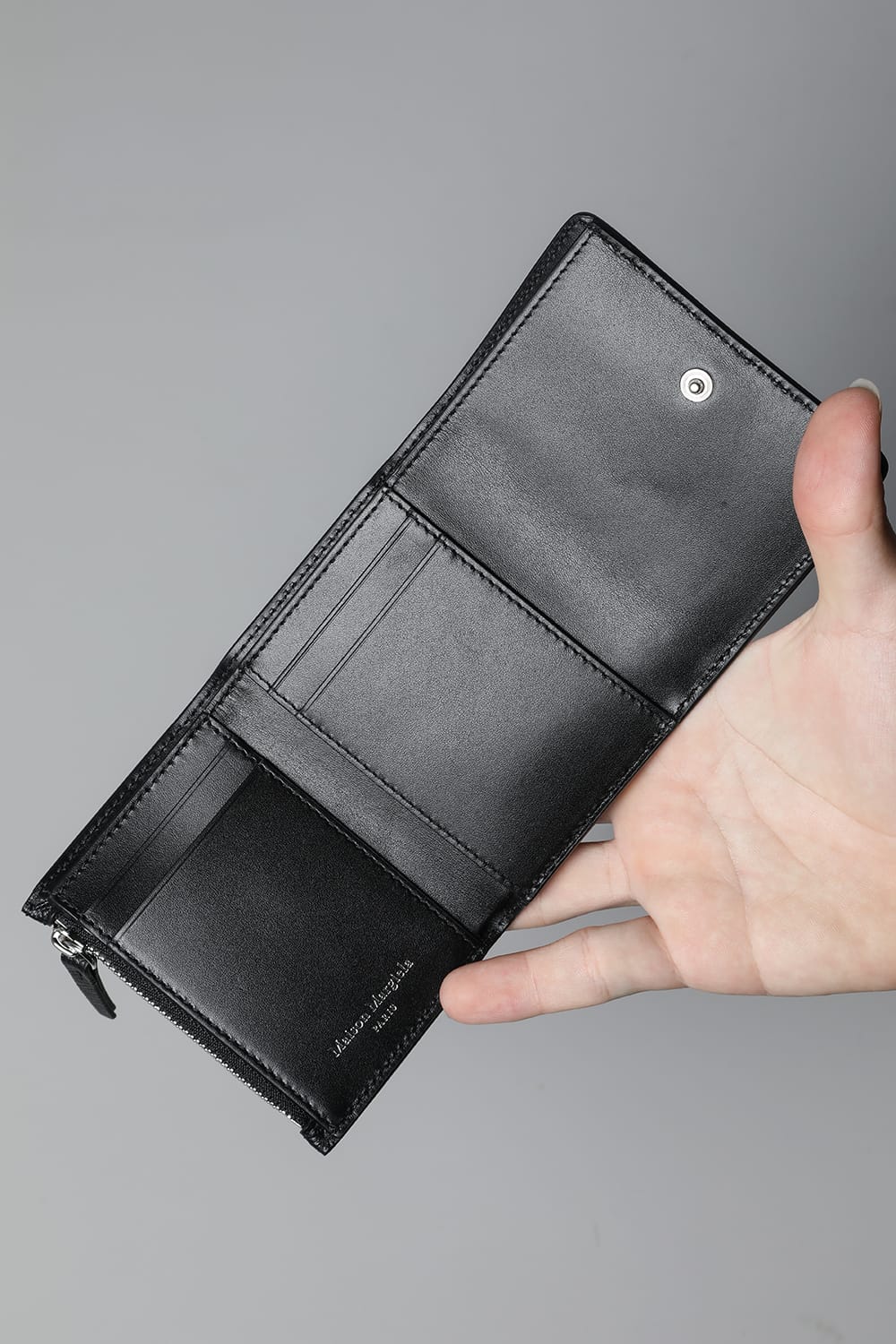 Zip Compact Tri Fold