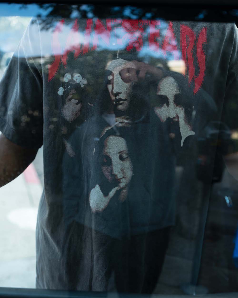 DENIM TEARS × ©SAINT M×××××× "SAINT TEARS" FACES Short sleeve T-shirt