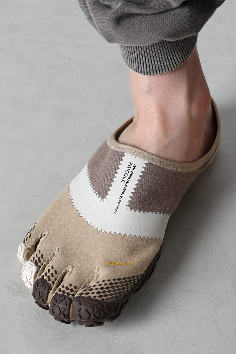 nin-sabo-soloist.(fivefinger slip on) Beige