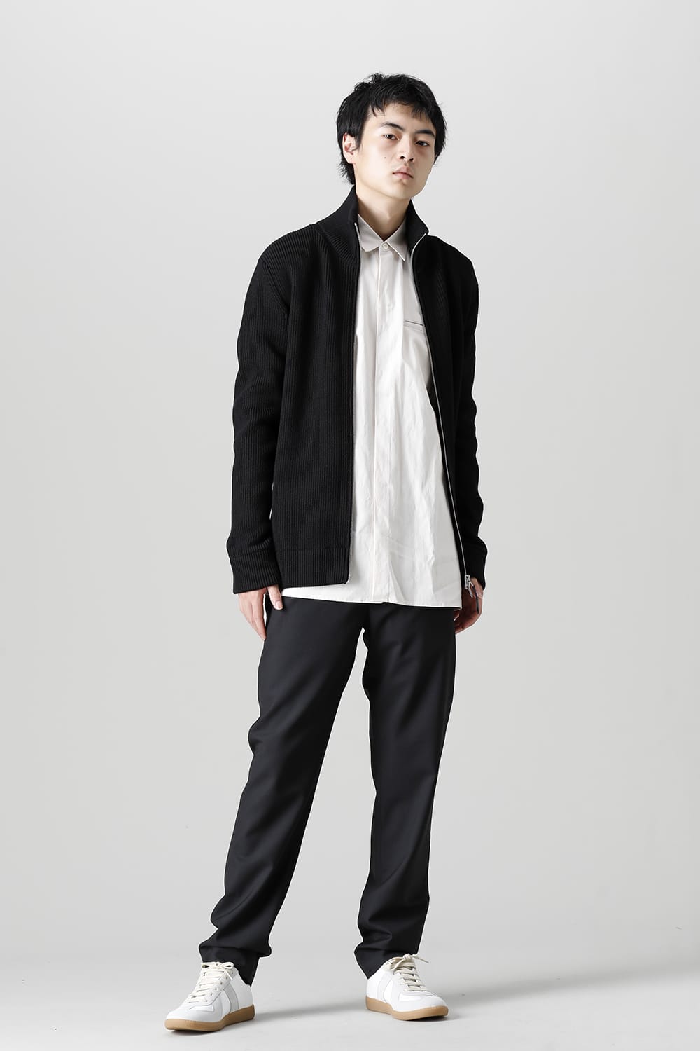 ドライバーズ ジップ アップ ニット Black