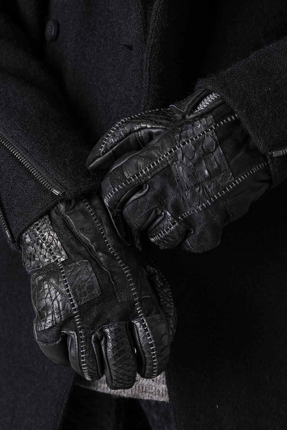 パッチワーク マルチレザー オーバーロック ジップグローブ