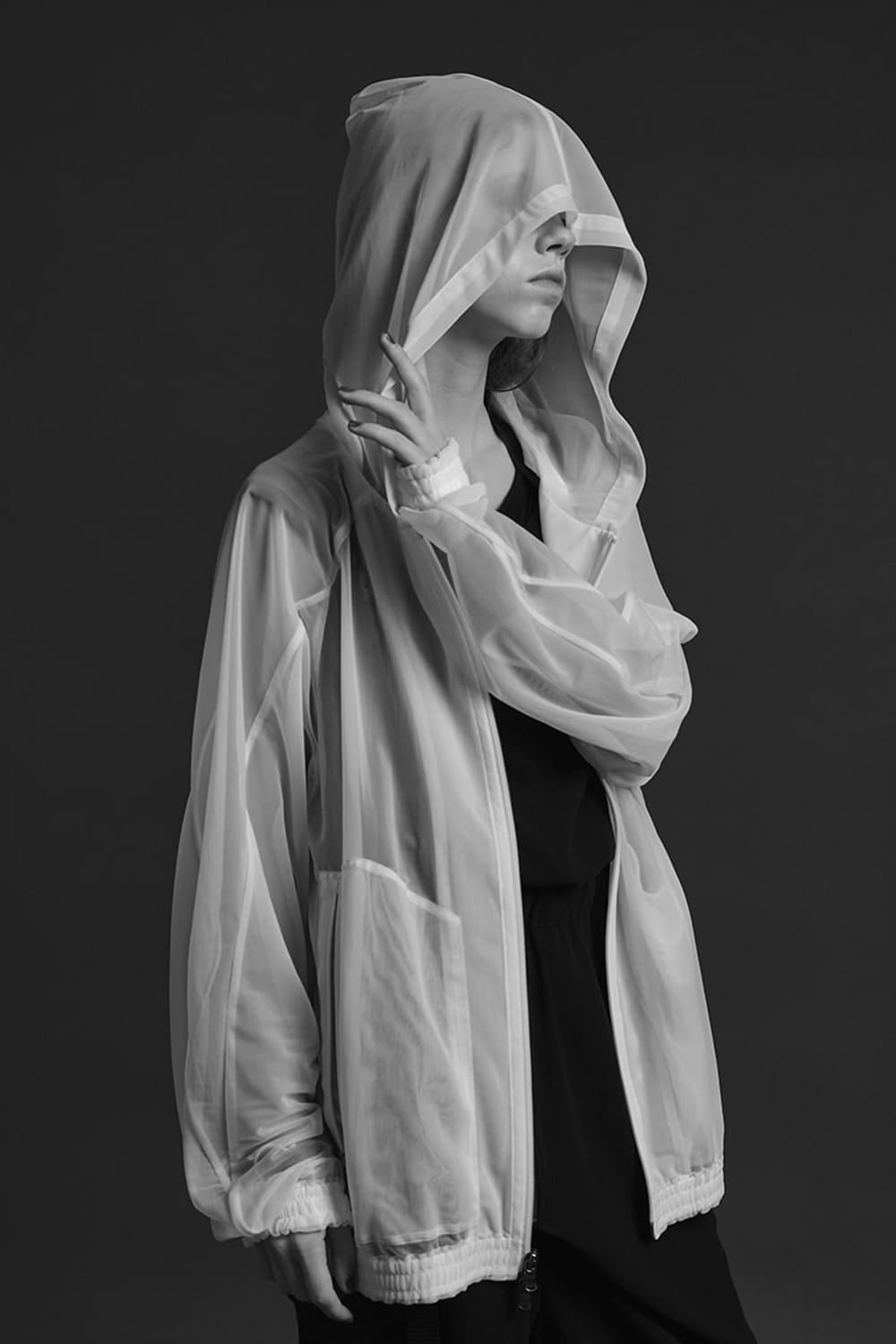 See throug Back print Hooded blouson White