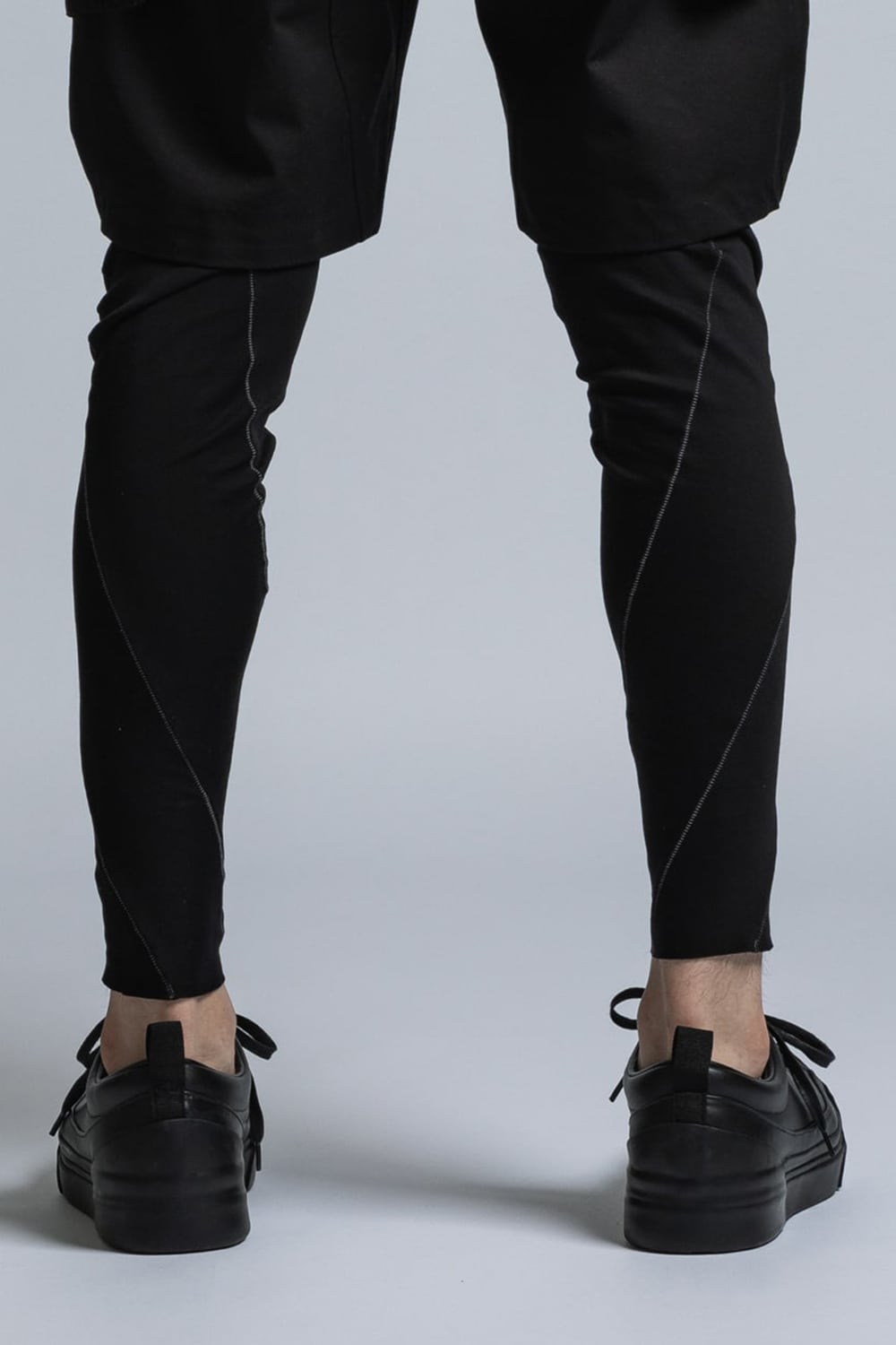 Low Cut Sneakers Black / Black