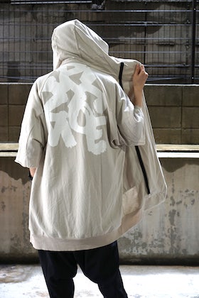 NILøS x The Viridi-anne Greige/Black MIX styling !!