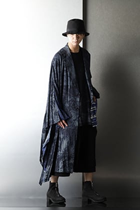 Ground Y 20AW Asymmetry Graphic styling