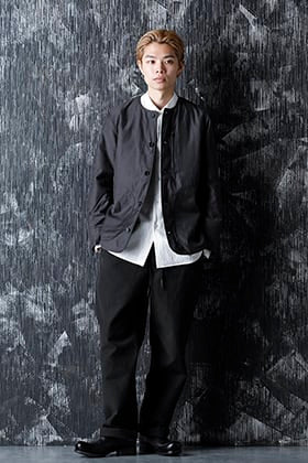 山内 20-21AW 塩縮コットンキュプラ 中綿入りノーカラージャケット スタイル