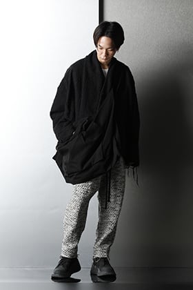 JULIUS - ユリウス 2021SS Black & Pale color Styling