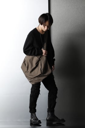 JULIUS - ユリウス 2021SS Drape & Crash detail item Black styling
