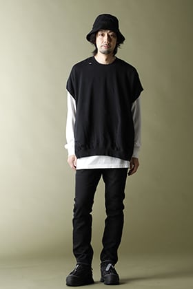 VEIN Vessel Box Sweat shirt layered style!!