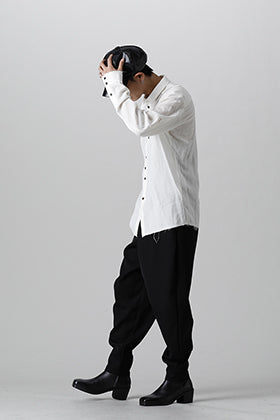 kujaku(クジャク) 2021-22AW モノトーン シャツスタイリング