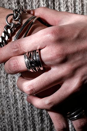 WERKSTATT MUNCHEN Oxidised Jewelry Style
