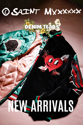 [到货信息] ©️SAINT M×××××× 2022春夏系列的和DENIM TEARS的合作横须贺夹克（刺繡外套）开始在网购·店铺同时销售!!