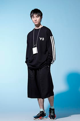 Y-3 20周年ストライプスウェットBLKスタイル！