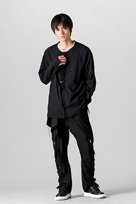 ASKYY アトリエパンツ3rdを使ったAll BLACKスタイル！