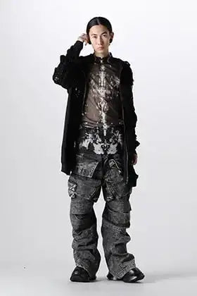 JULIUS 2024SS Tone Blaze Hoodie & Wide Gas Mask Cargo Pants Styling