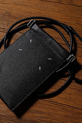 Maison Margiela Hanging phone pouch!
