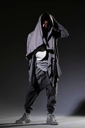 JULIUS × BORIS BIDJAN SABERI 2023SS グラデーション ライトカラースタイリング