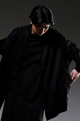 JULIUS 2023SS Styling of loose fit in spring