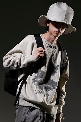 FASCINATE_THE R 2023SS Spring earth color sweatshirt styling