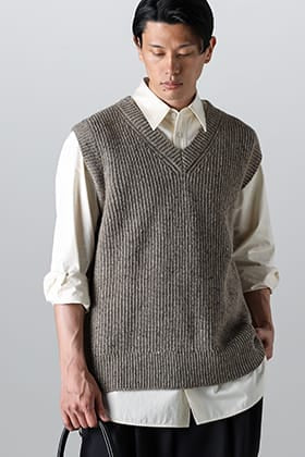 Maison Margiela x IRENISA Vest Layered Style!