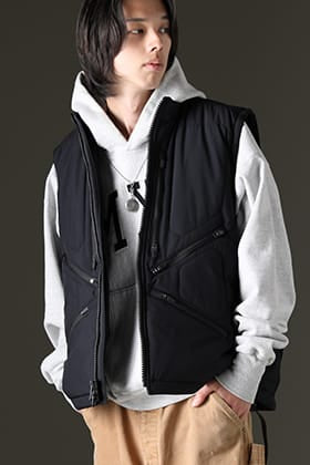 ©SAINT M×××××× & ACRONYM 2023SS ベスト レイヤードスタイリング