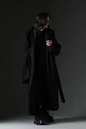 JULIUS 2023-24AW Coat & Cardigan Layered Styling